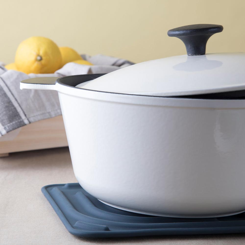 Air Trivet - Silicone Air-filled Trivet and Pot Holder