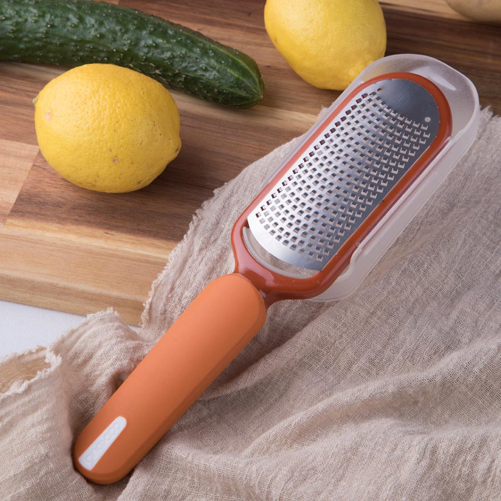 Grate & Pour - zester/grater with container