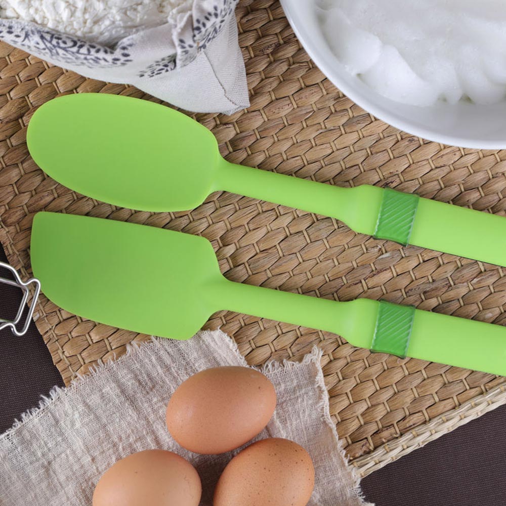 Mix & Measure Silicone Spatula - with adjustable measuring spoon