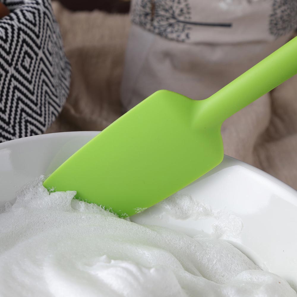 Mix & Measure Silicone Spatula - with adjustable measuring spoon