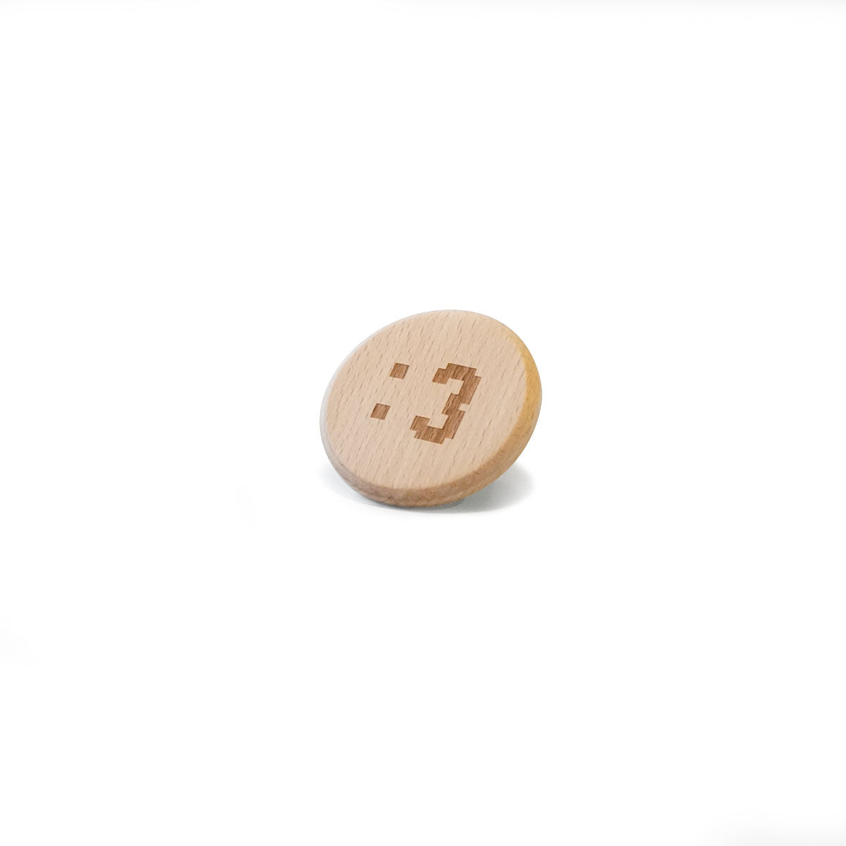Wood Mood - Emoticon Badge (Beech)