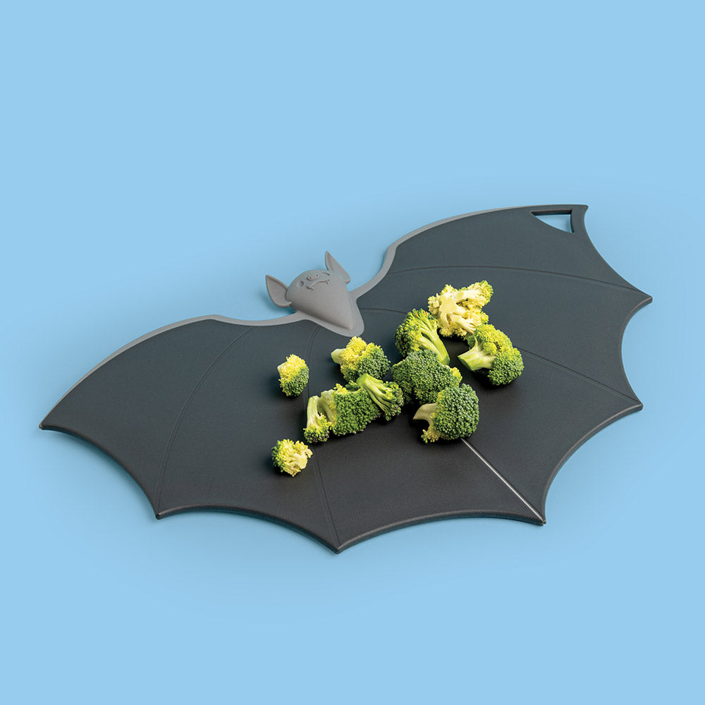 Batty - Foldable Cutting Board