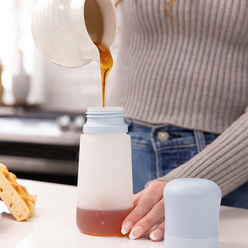 Leak-Proof Condiment Squeeze Bottle