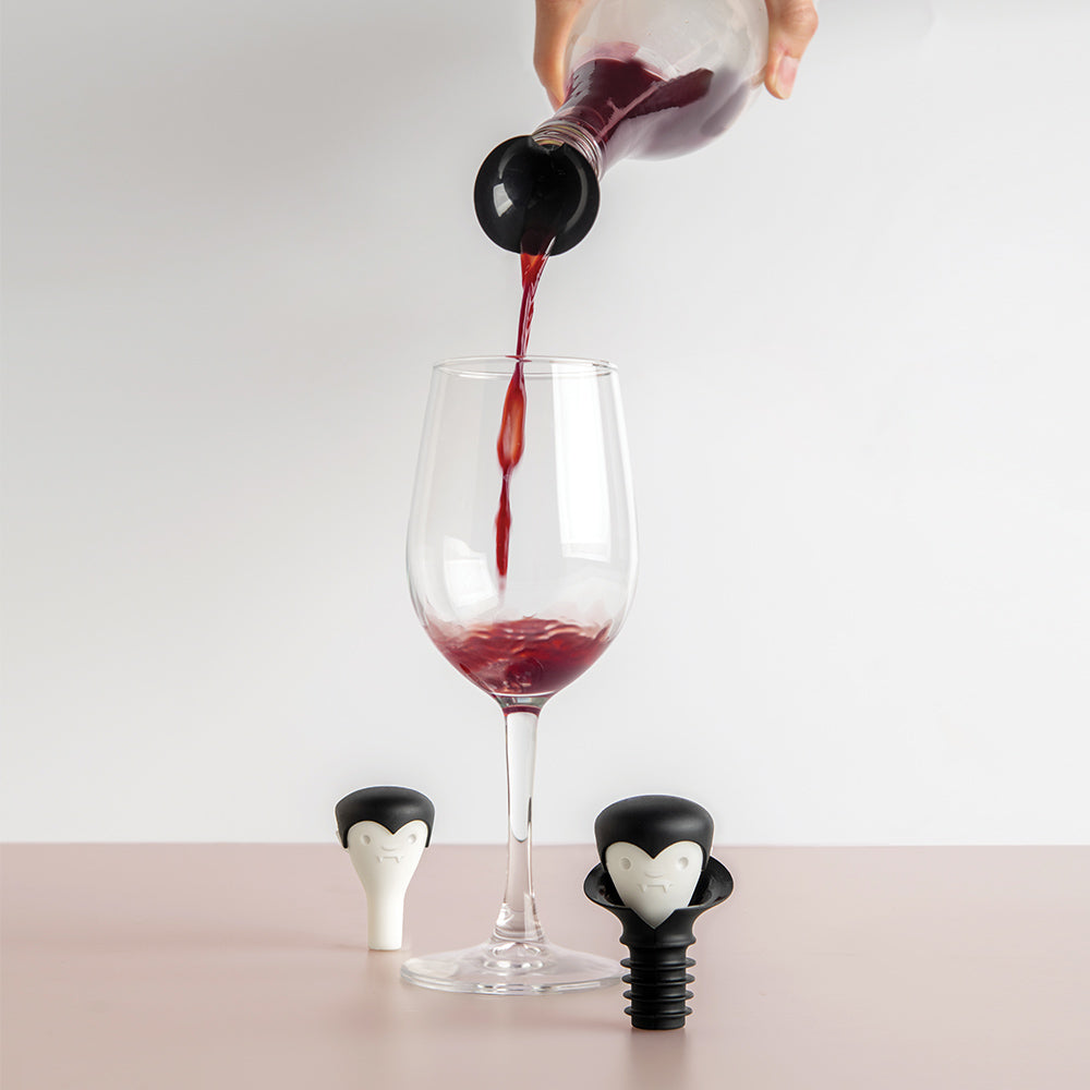 Count Corkula - Wine Stopper & Pourer