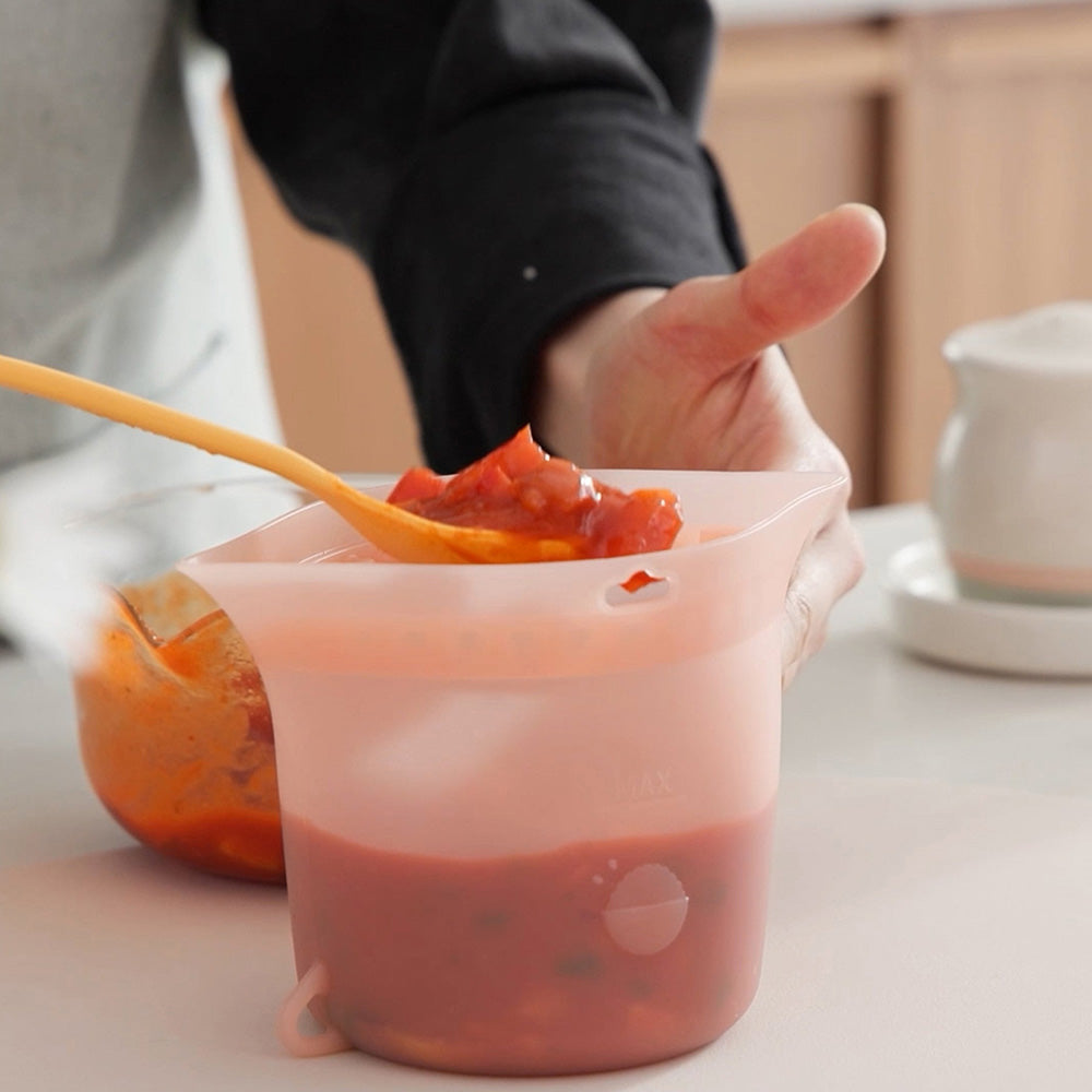 Easy Flip Silicone Cup