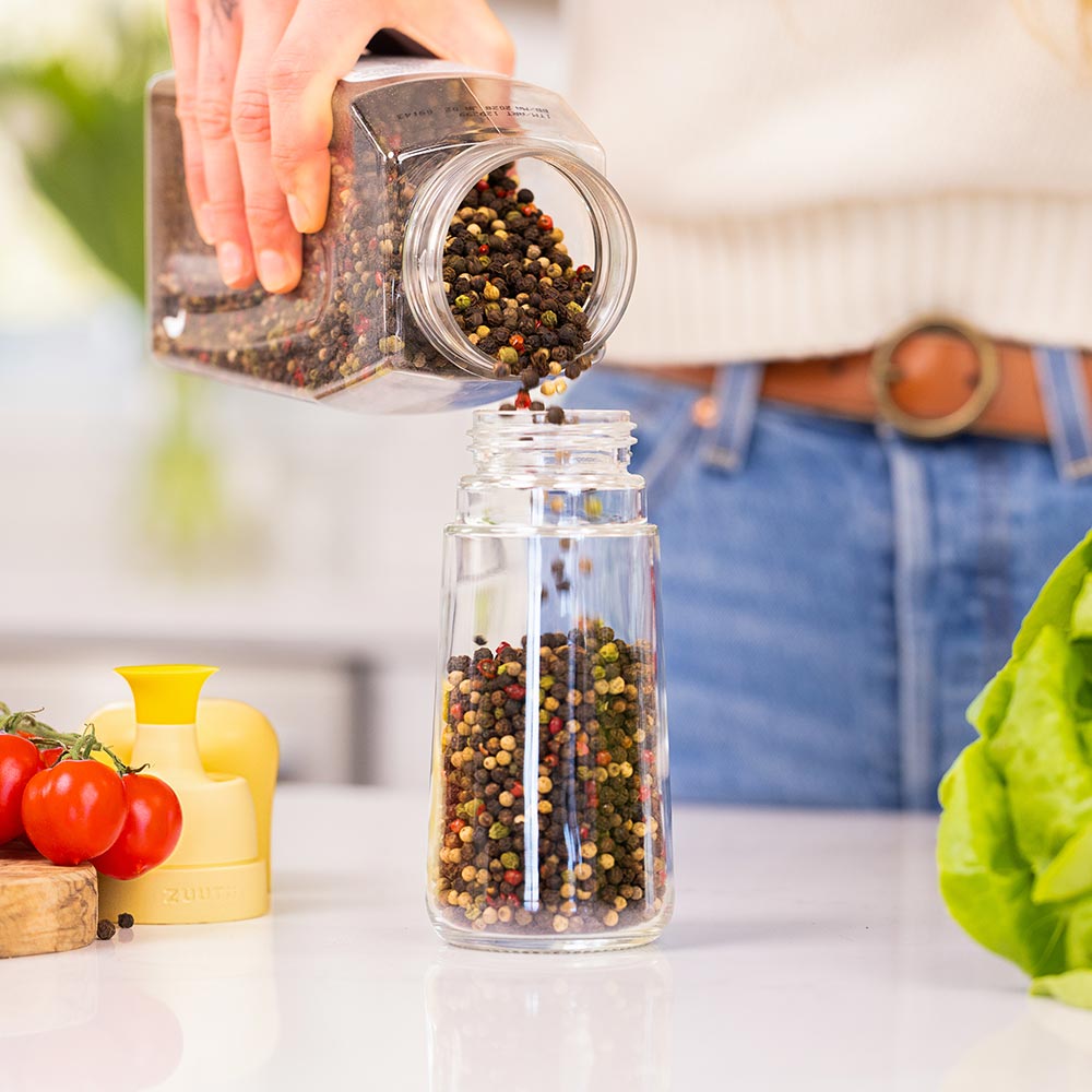 Leak-Proof Oil Dispenser