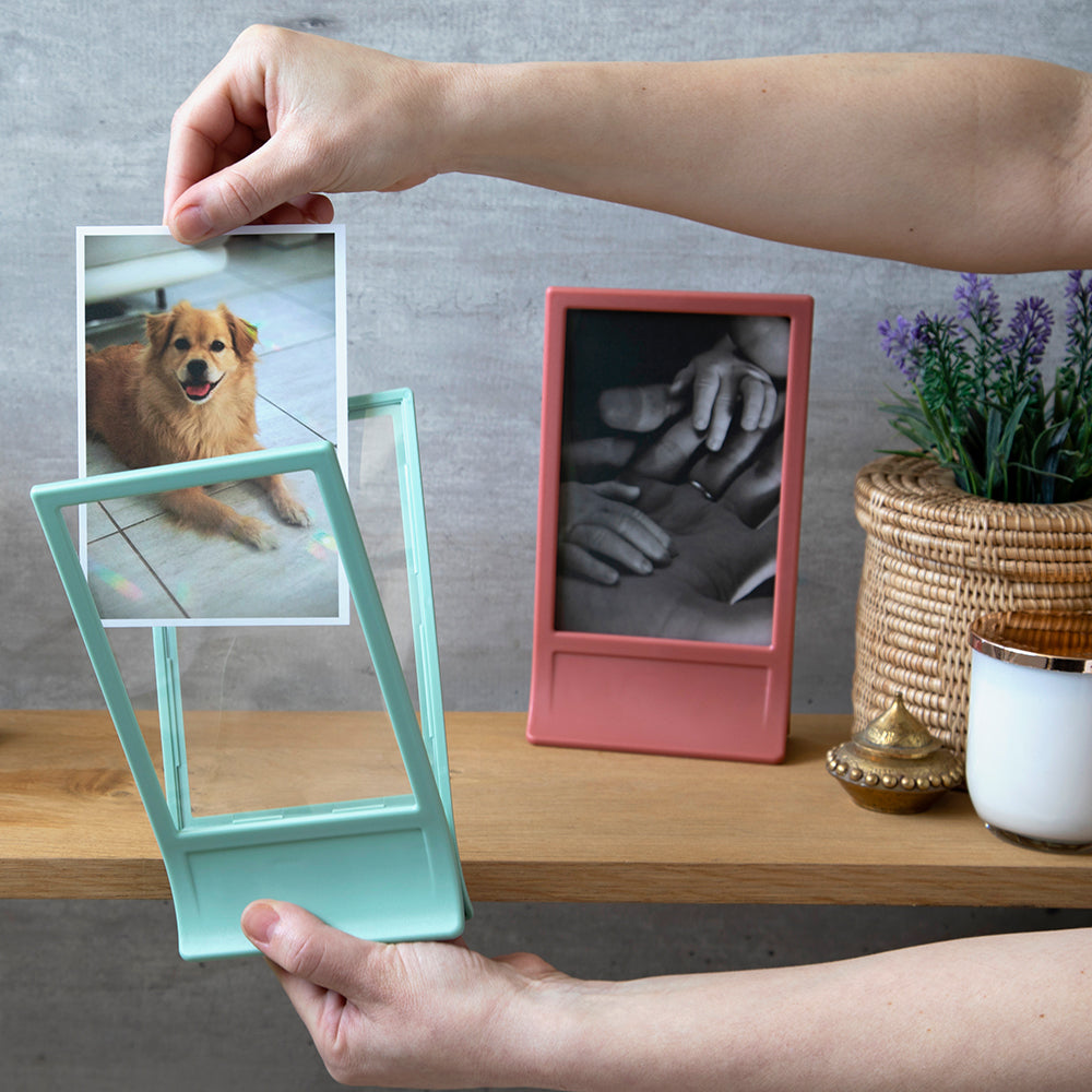 Clipic - Easy-Change Photo Frame – mrphy