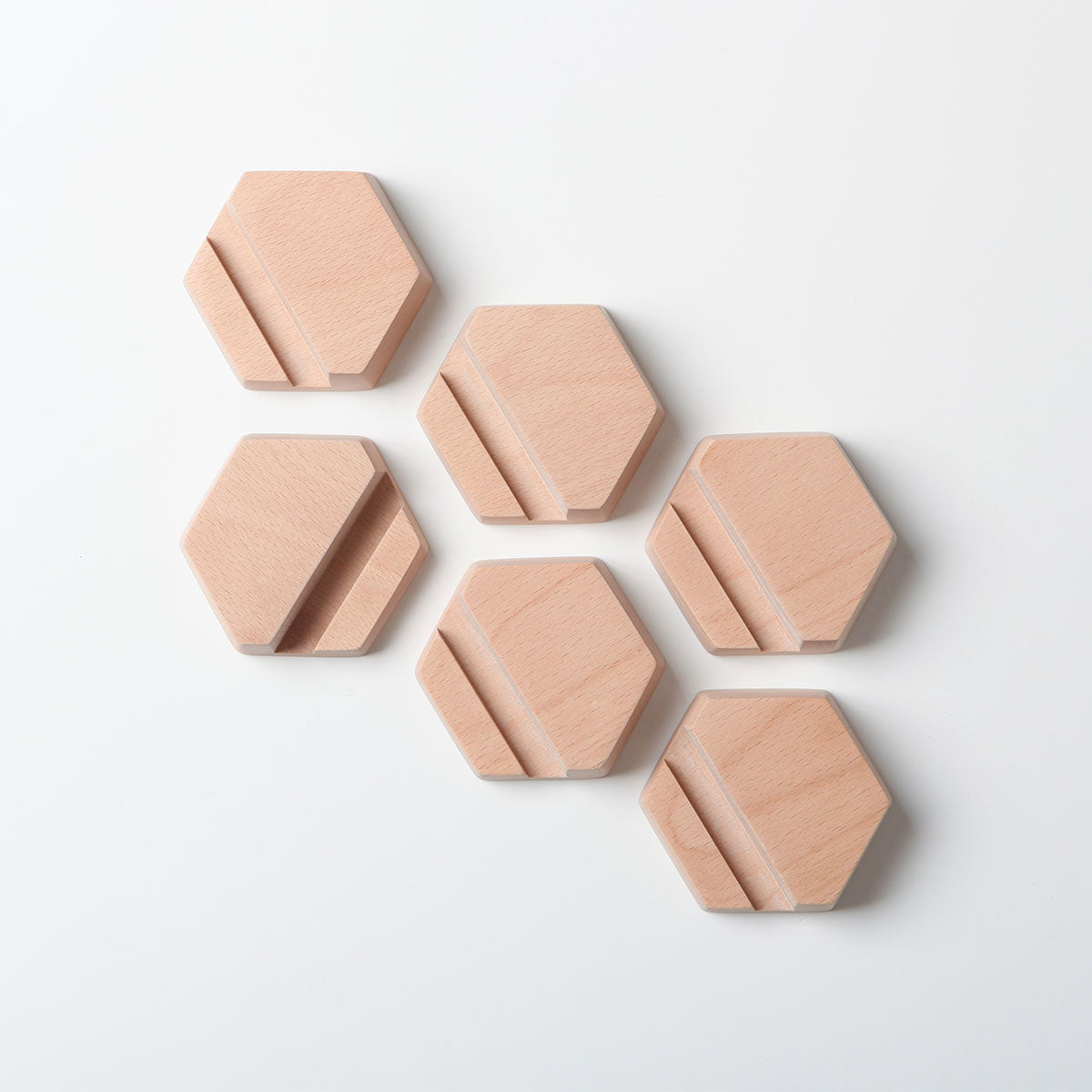 Gaze - Smartphone Stand (Beech)