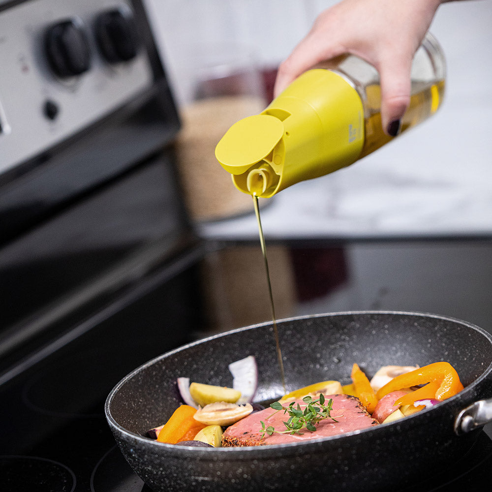 Drip-Free Oil Carafe